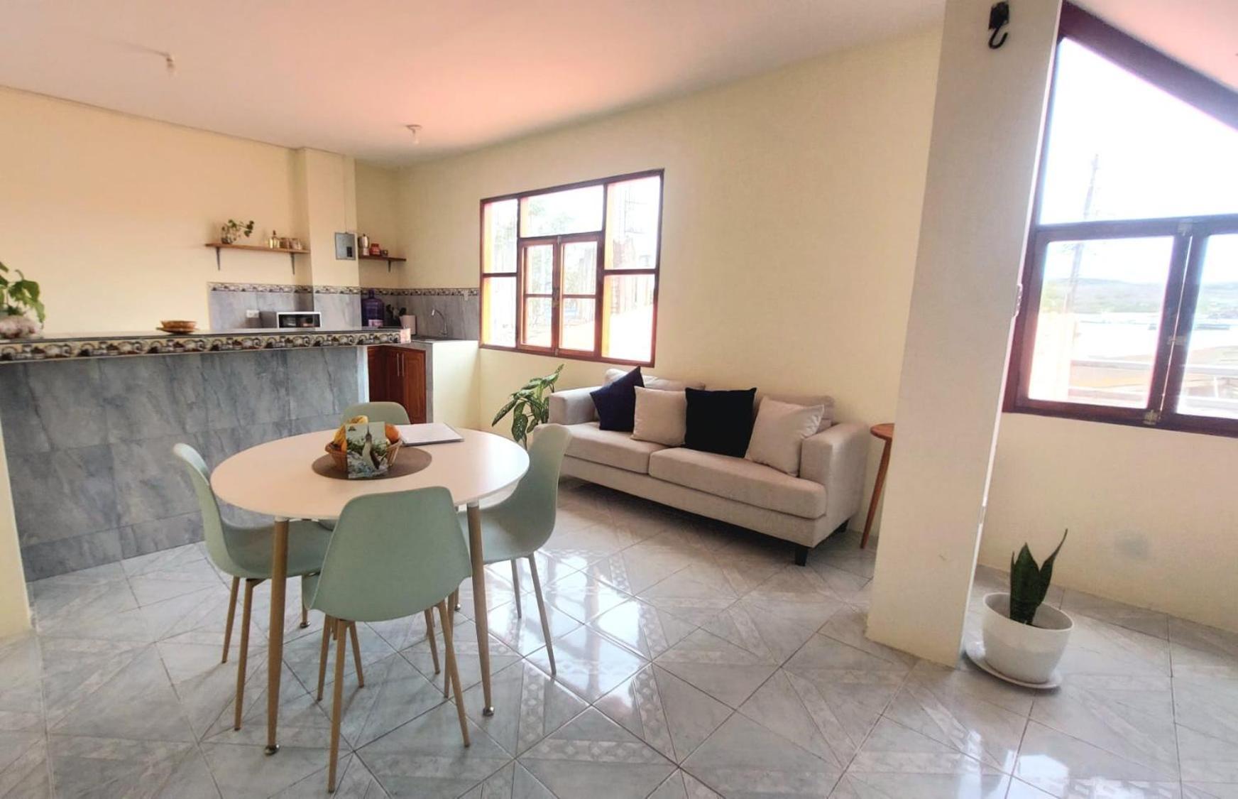 Casa Playa Los Marinos Puerto Baquerizo Moreno Eksteriør bilde